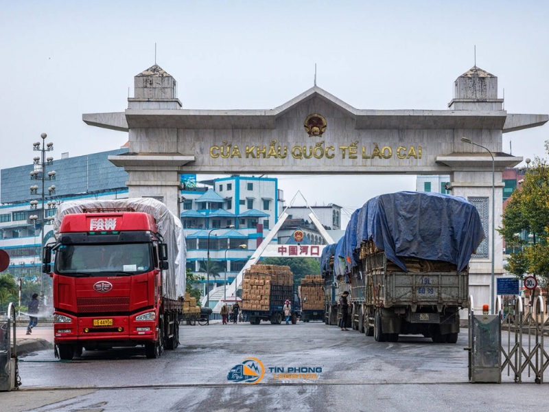 Cửa khẩu quốc tế Lào Cai